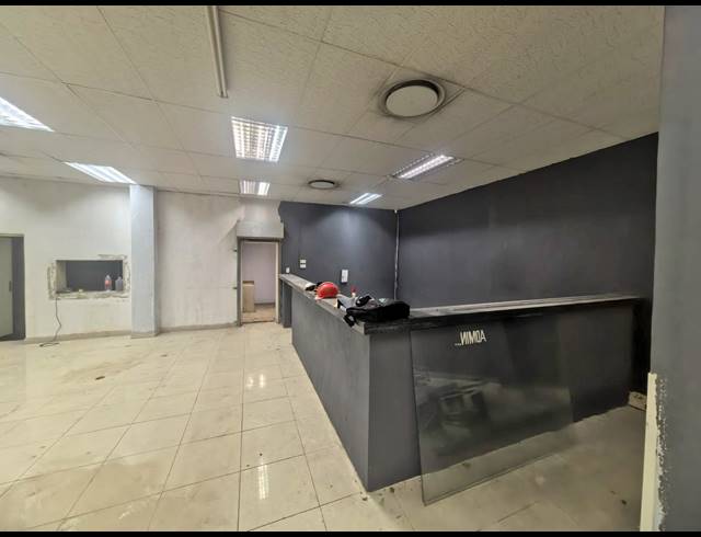 875M² BUILDING FOR SALE IN PRETORIA CENTRAL